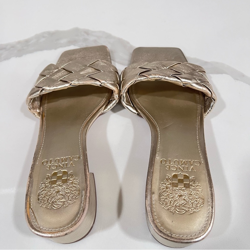 Vince Camuto Women’s Semtera Sandal Gold Metallic Block Heel Sz 6‎ -FLAWED - Picture 7 of 16